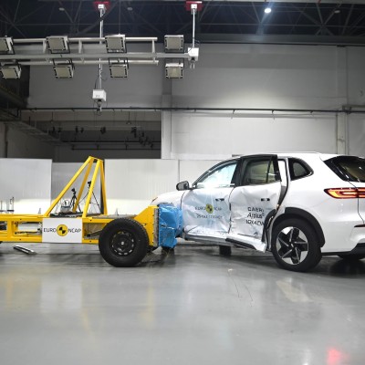 Πώς γίνονται οι δοκιμές ασφαλείας στα αυτοκίνητα; Δείτε πως κάνει τα crash test ο Euro NCAP