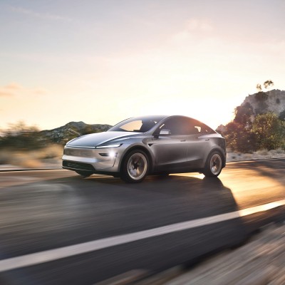 Αυτό είναι το νέο Tesla Model Y με αυτονομία 821 km στον κινεζικό κύκλο