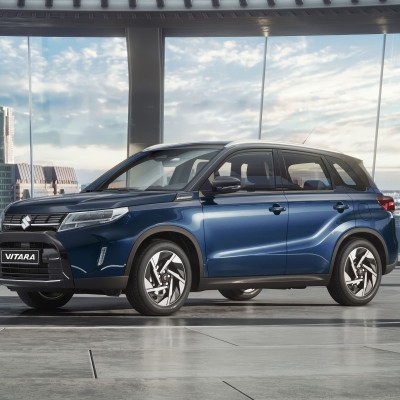 Suzuki Vitara: Νέο υβριδικό turbo με αυτόματο κιβώτιο - Τιμή στην Ελλάδα