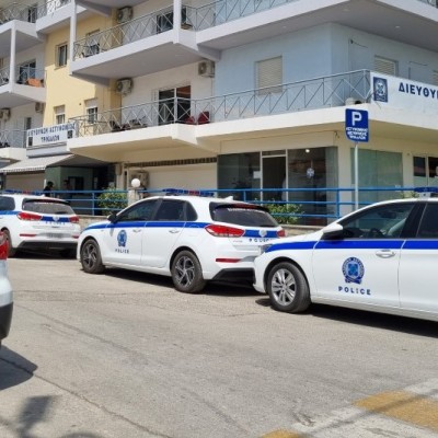 Τα Τρίκαλα έγιναν… Γερμανία – Η Τροχαία έγραψε αστυνομικούς για κράνος