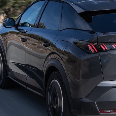 Μεγάλη προσφορά από την Peugeot - Δίνει έκπτωση 5.000 ευρώ για το πιο ξεχωριστό SUV