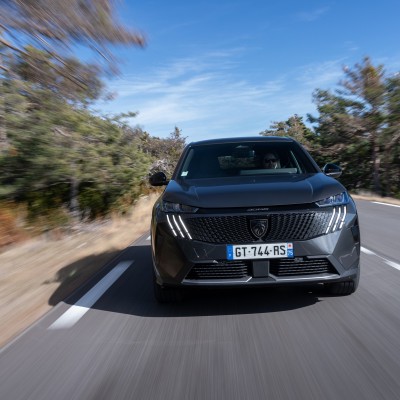 Black Friday από την Peugeot – Δίνει αυτοκίνητα με όφελος έως 8.000 ευρώ