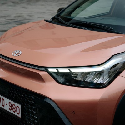 Έφτασε το προσιτό Toyota – Καίει 3,7 lt βενζίνης και έχει την καλύτερη εγγύηση