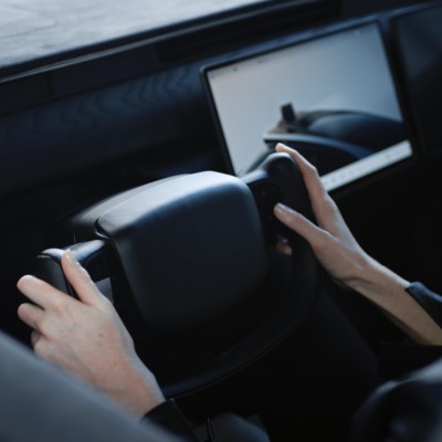 Το πρώτο αυτοκίνητο με τιμόνι που εξαφανίζεται – Δεν είναι από την Κίνα