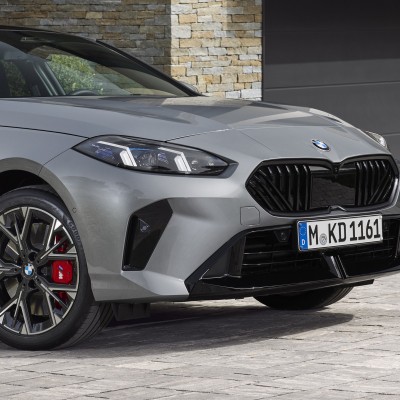 2.714 Έλληνες αγόρασαν αυτήν τη BMW - Είναι φθηνότερη 6.550 ευρώ από τη Γερμανία