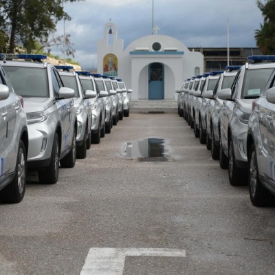 Το λιμενικό πήρε 138 νέα υβριδικά αυτοκίνητα – Κόστισαν 5.340.000 ευρώ