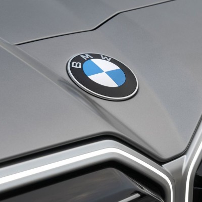 H BMW που απαγορεύεται να πλυθεί σε πλυντήριο αυτοκινήτων – Χαλάει το χρώμα