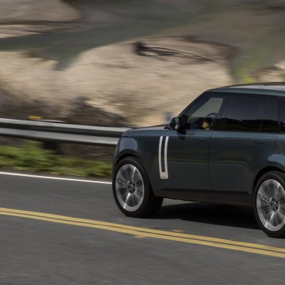 To SUV των 182.000 ευρώ που αγόρασαν 12 Έλληνες