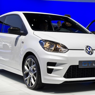 VW up!: Μεγαλώνει σε διαστάσεις η νέα γενιά