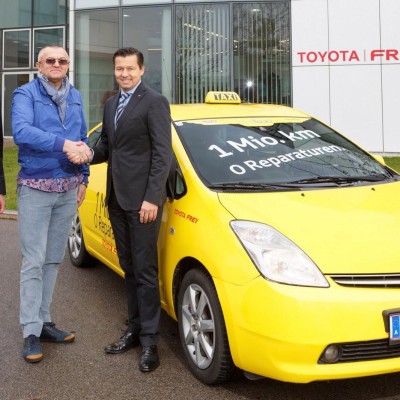 Ένα εκατομμύριο χιλιόμετρα για υβριδικό Toyota Prius