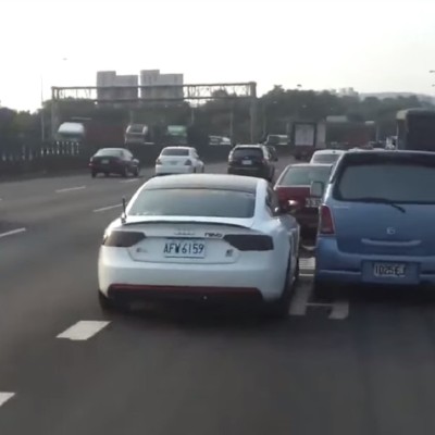 VIDEO: Σαν τα κοκόρια!