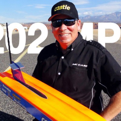 VIDEO: τηλεκατευθυνόμενο πιάνει τα 323 km/h!!!