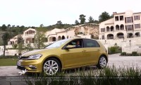 VW Golf facelift 2017 infotainment system