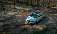 SKODA KAROQ driving trailer