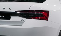 Αποκάλυψη Skoda Superb iV: Το πρώτο υβριδικό της Skoda