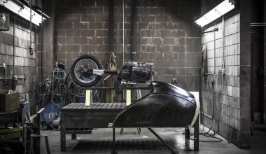 ALPHA: Custom BMW K75