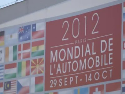 Renault @ Mondial de l\'Automobile - Making of stand The Bump