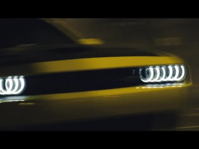 Εκρηκτικό drift με Dodge Challenger Hellcat